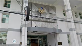 自備鑰匙打開腳銬！槍砲通緝成功逃出警局