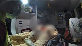 超商,割頸,情侶,吵架,桃園,女送醫（圖／翻攝畫面）