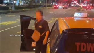 疑不滿公車綠燈晚起步　小黃運將攔車嗆