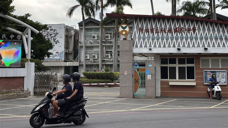 新/新北國3生踏破採光罩　1F→B1受傷送醫