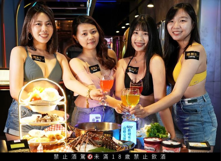 穿比基尼消費「2千元大龍蝦免費送」,業者的創意行銷手法引網熱議。(圖/椒朋友辛潮麻辣鍋提供)