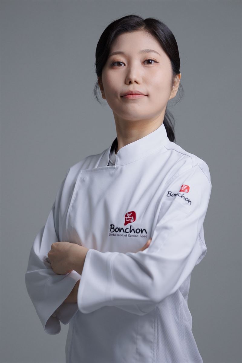 本村韓食炸雞全球行政主廚&nbsp;Daisy Park朴多元。(圖／本村韓食炸雞提供）