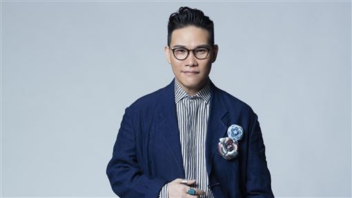 大咖歌手爆幽會20多歲嫩妹　正宮不忍發聲