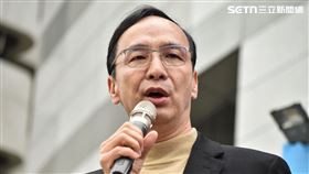 國民黨元旦升旗 朱立倫 江啟臣（圖／記者李國綸攝影）