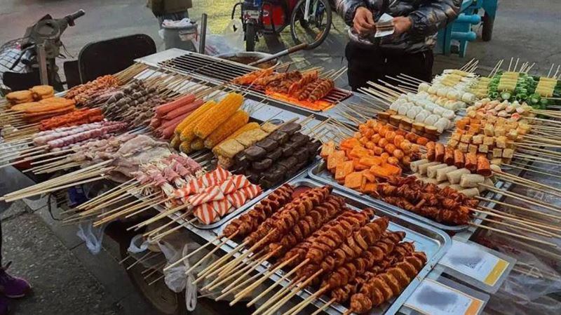 去夜市要刷卡？比餐廳貴！網喊矛盾吃不起