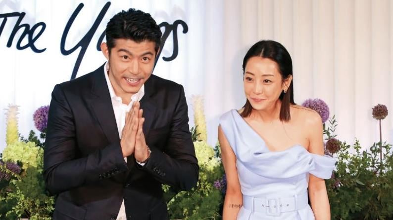 王柏傑被謝欣穎分手錯愕　昔婚禮互潑飲料