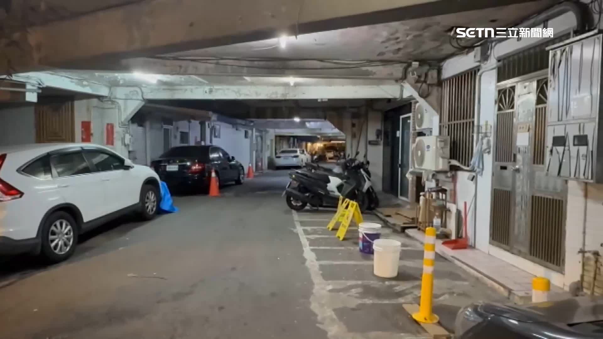 街道旁的違停車導致救護車進不來