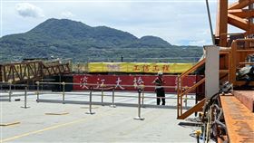 淡江大橋合龍儀式。（圖／記者李育道攝影）