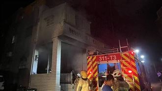 嘉義東石透天厝火警！釀8人受傷送醫治療