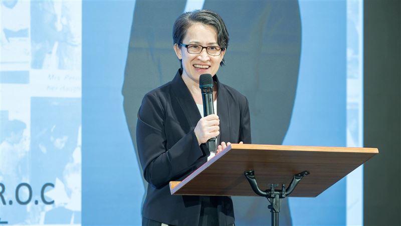 蕭美琴：蔣宋美齡一生抵抗共產黨併吞企圖