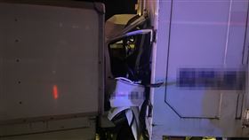 現場追撞情形。（圖／翻攝畫面）