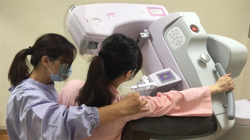 她乳癌術後「四肢痛如刀割」醫嘆：病變了