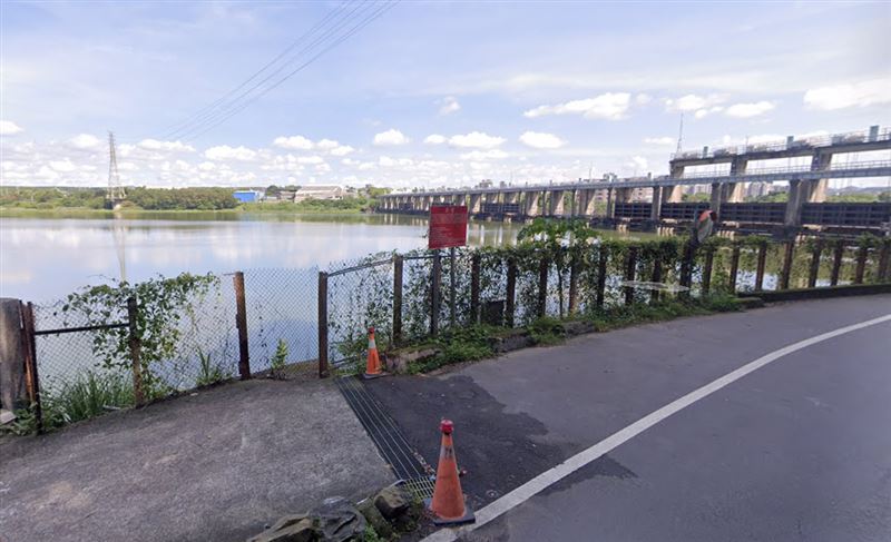 李男失聯2天，再被發現竟已陳屍三峽鳶山堰抽水站附近。（圖／翻攝Google Maps）