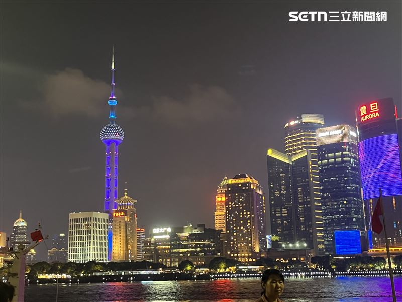 不少網友推薦可以去中國旅遊。（圖／記者朱祖儀攝影）