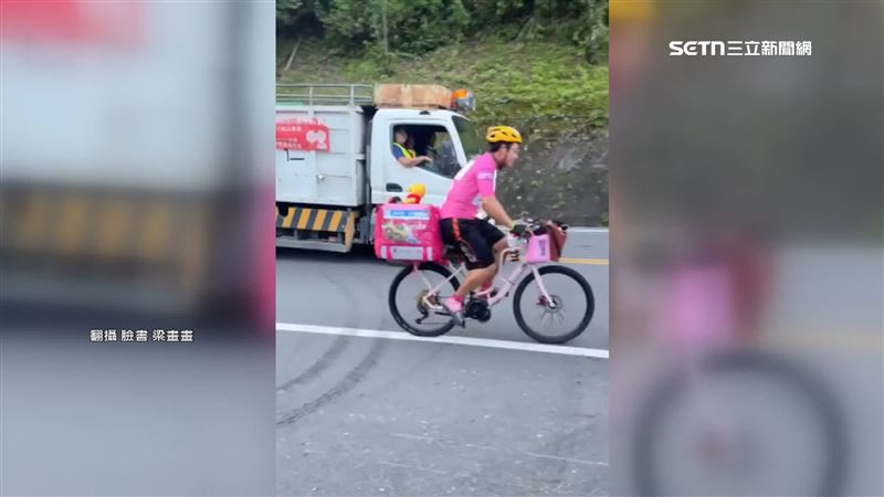 目擊者是外送界小有名氣的網路名人，曾騎單車外送上武嶺