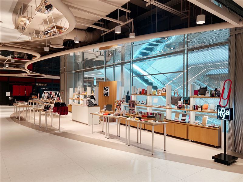 博客來旗艦書店攜手來自東京銀座的百年文具品牌「itoya伊東屋」，於Dream Plaza 5樓開設「日本伊東屋POP-UP STORE」。（圖／品牌業者提供）