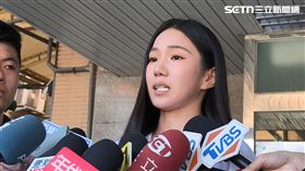 家寧受訪時3次強調要「捍衛自己」。（圖／記者莊淇鈞攝影）