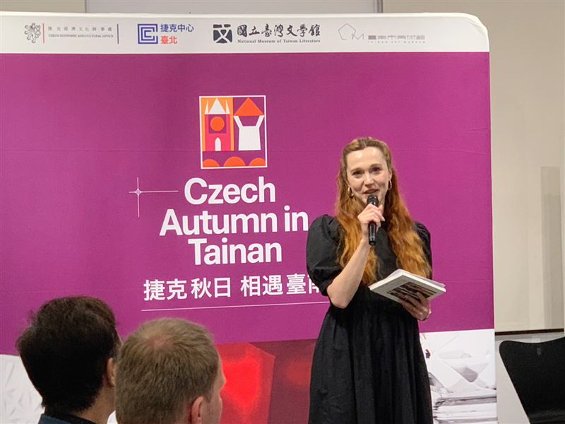 捷克中心台北主任馬凱棠提到，很榮幸捷克的文化能與大家在這裡相遇。（圖／記者蒲世芸攝影）