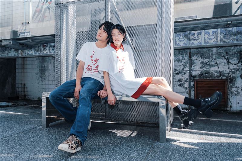 潘綱大、柯泯薰片中有場一鏡到底的情慾綑綁戲,不僅考驗默契,更直面角色的孤獨與掙扎。(圖/底噪影像提供)