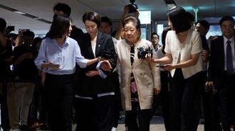 涉嫌送金建希香奈兒　統一教會長現身應訊