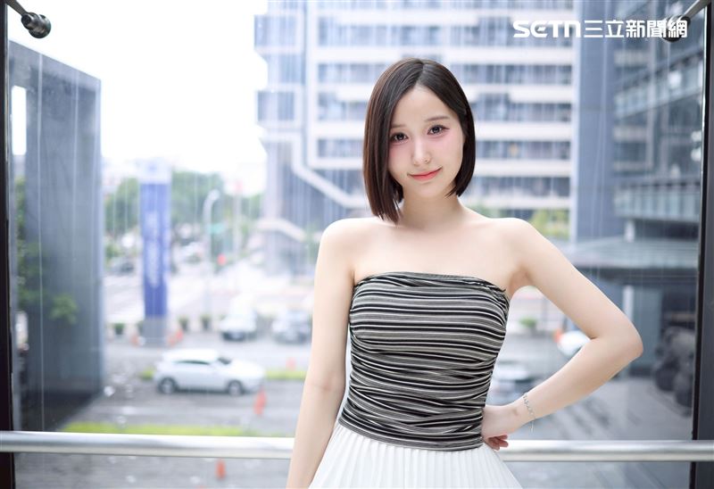 金世星笑容甜美，過去也曾做過百貨公司服務業。（圖／記者鄭孟晃攝影）