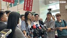 鄭麗文登記參選國民黨主席受訪。（圖／記者詹宜庭攝影）