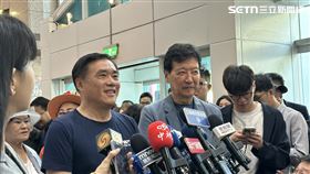 郝龍斌今日在趙少康陪同下赴黨中央領表。（圖／記者詹宜庭攝影）