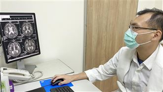 88歲退休師突失智惡化　竟是隱球菌腦膜炎