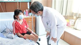 9歲童染A流以為康復！「輕忽1症狀」腿痛到無法走。（圖／部彰提供）
