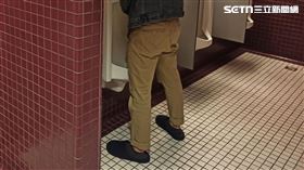 血尿,泌尿科,小解,膀胱癌,小便,尿尿（示意圖／記者陳弋攝影）