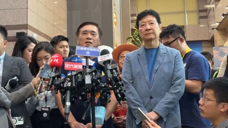 郝反悔辯論　支持者傻眼急給解方：別鬧了