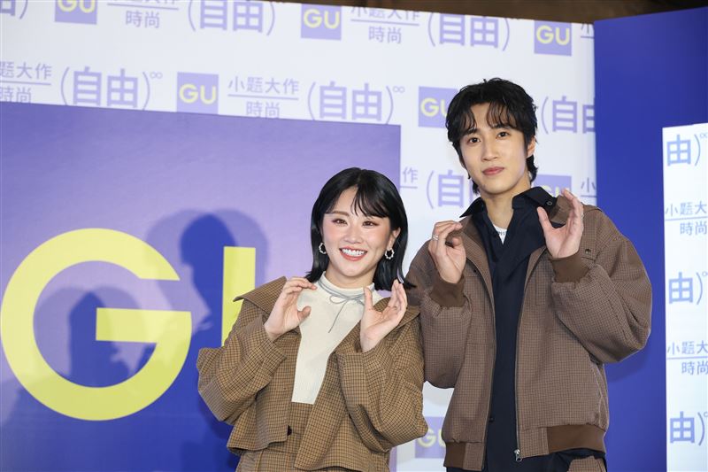 婁峻碩（左）、焦凡凡（右）震撼「分手」經紀人。（圖／記者鄭孟晃攝影）