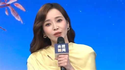 侯佩岑開工重返央視「高喊團圓」全被拍