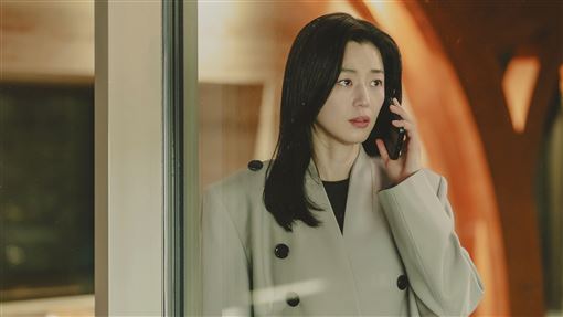 全智賢惹怒小粉紅　頂奢代言全丟公司發聲