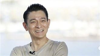 向太爆劉德華粉絲土匪行徑　華嫂曾躲車底