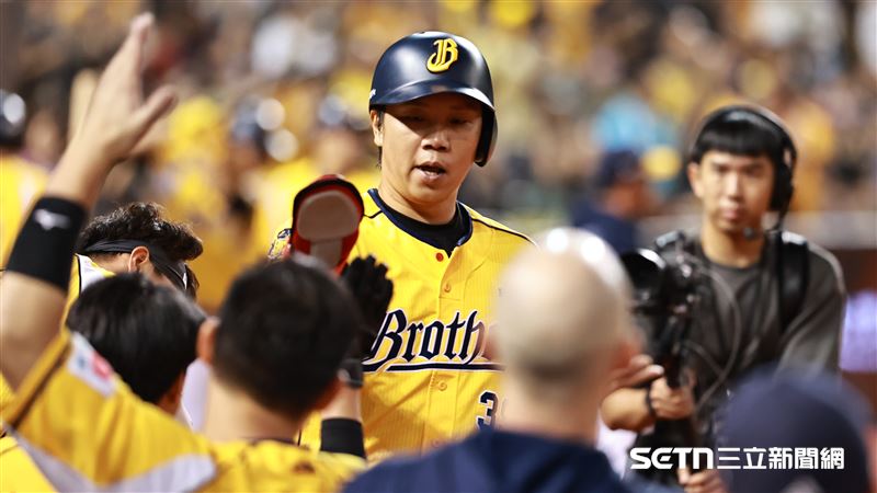 兄弟突破猛獅王牌　單局灌4分天王山搶勝