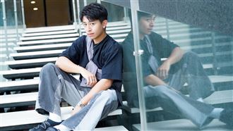 獨／射火箭彈打偏　網紅慘挨轟：你就是爛