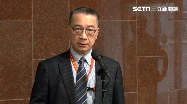 徐國勇現身民進黨立院黨團會議。（圖／翻攝畫面）