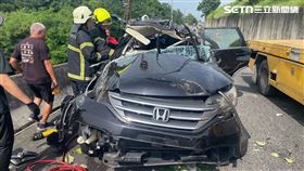 國6,國道,車禍,翻車,拋飛,乘客,舊正交流道,匝道,台中（圖／翻攝畫面）