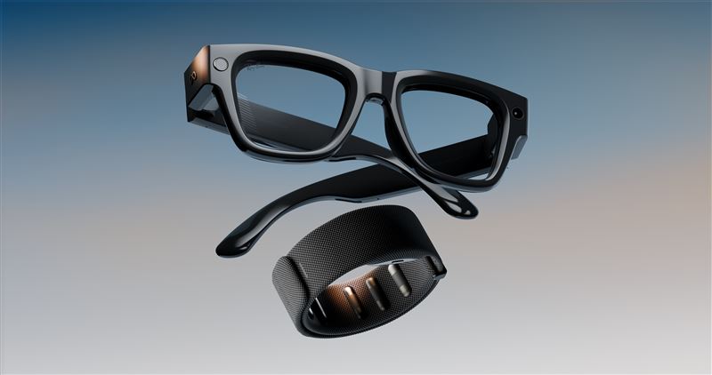 Meta Ray-Ban Display搭載彩色顯示屏與神經手環，祖克柏希望它成為「手機的替代品」。（圖／Meta提供）