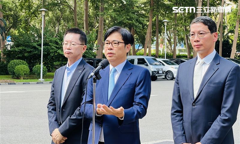 陳其邁呼籲四人能在初選前談一談。（圖／高雄市府提供）