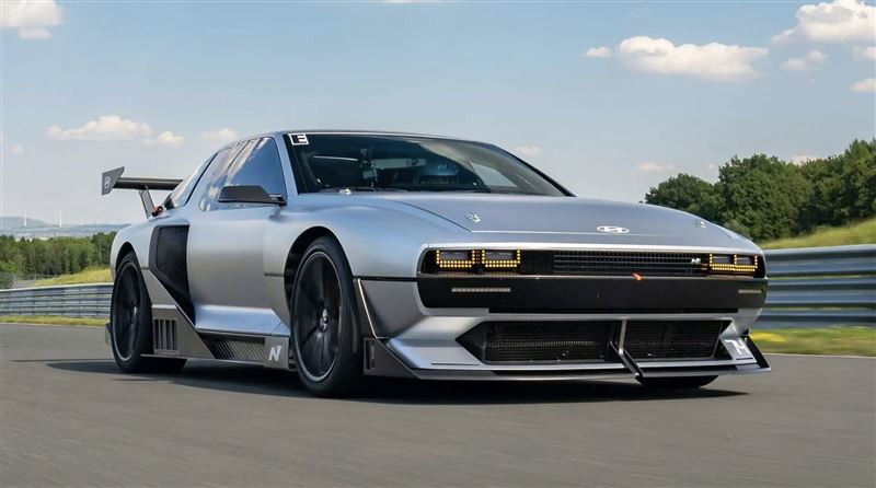 現代汽車N Vision 74可能以限量超跑身分現身。（圖／翻攝Hyundai網站）