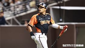 中職36年例行賽，統一獅右外野手邱智呈遭到三振。（圖／記者劉彥池攝影）