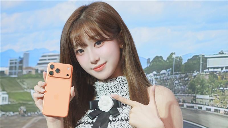 iPhone 17開賣 電信通路搶爆李珠珢最搶眼