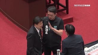 打臉傅崐萁　黃國昌：年改不能走回頭路