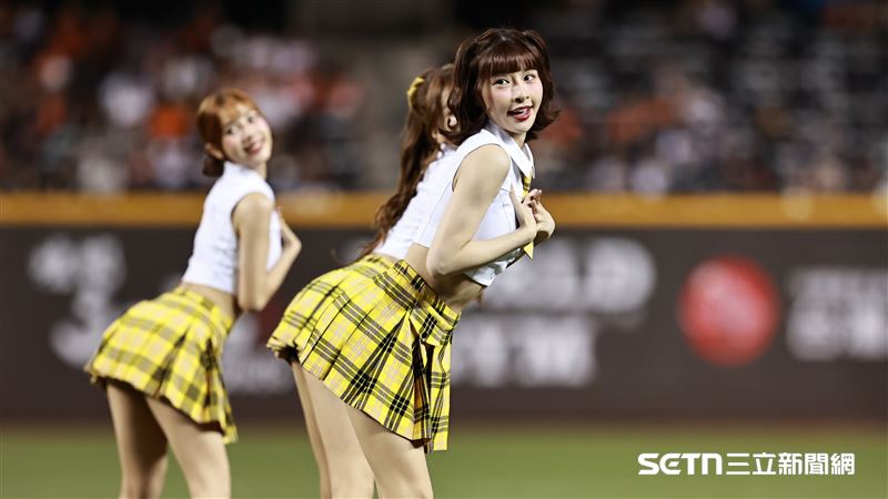 PS女孩峮峮最近制服變鬆。（圖／記者劉彥池攝影）