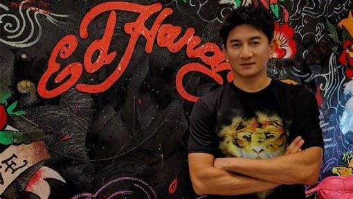 突暴肥現身　吳奇隆定居大陸驚人近照曝光