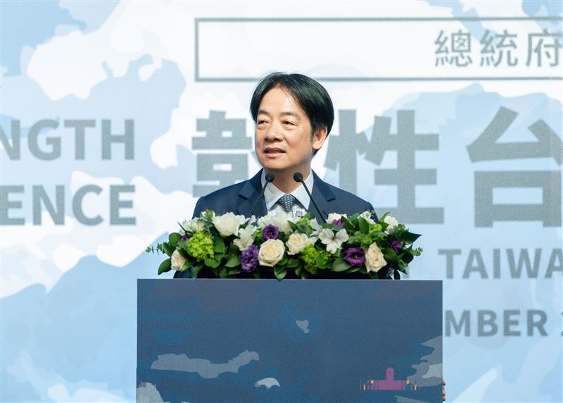 總統賴清德出席「總統府全社會防衛韌性國際論壇－韌性台灣 民主永續」開幕式。（圖／總統府提供）