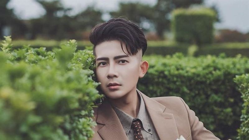 設計師刷1.9萬元開酒 拒認帳怒告女教師