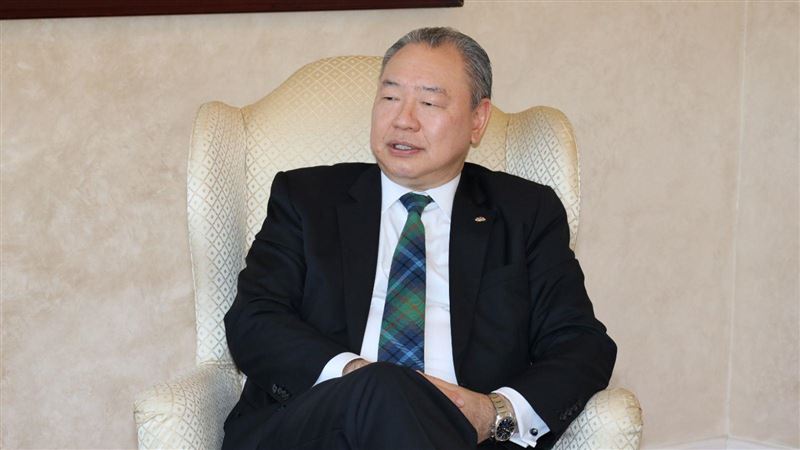 駐美代表俞大㵢受訪時強調，台灣不是「白吃白喝」的依附者，而是願意貢獻的夥伴。（圖／翻攝自駐美代表處網站）